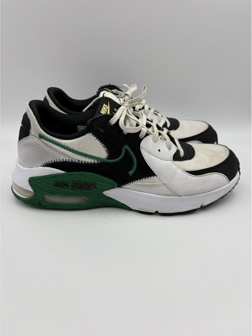 Nike Air Max Excee White Black Malachite Sneakers size Mens 9.5